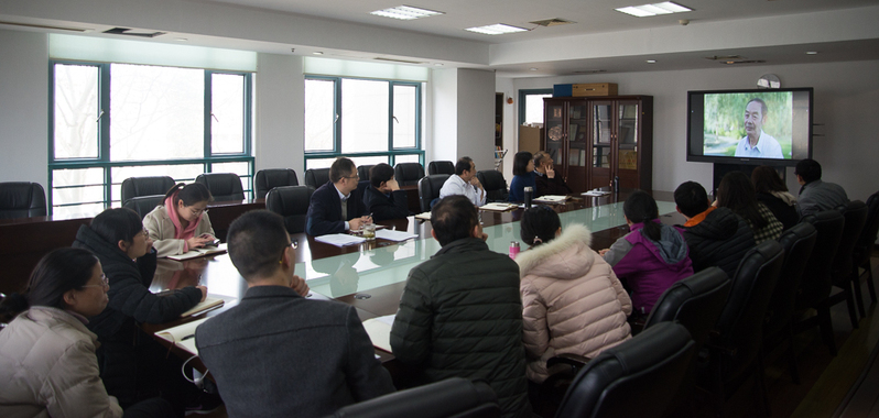 研究生院党支部召开支部大会暨2018年度组织生活会